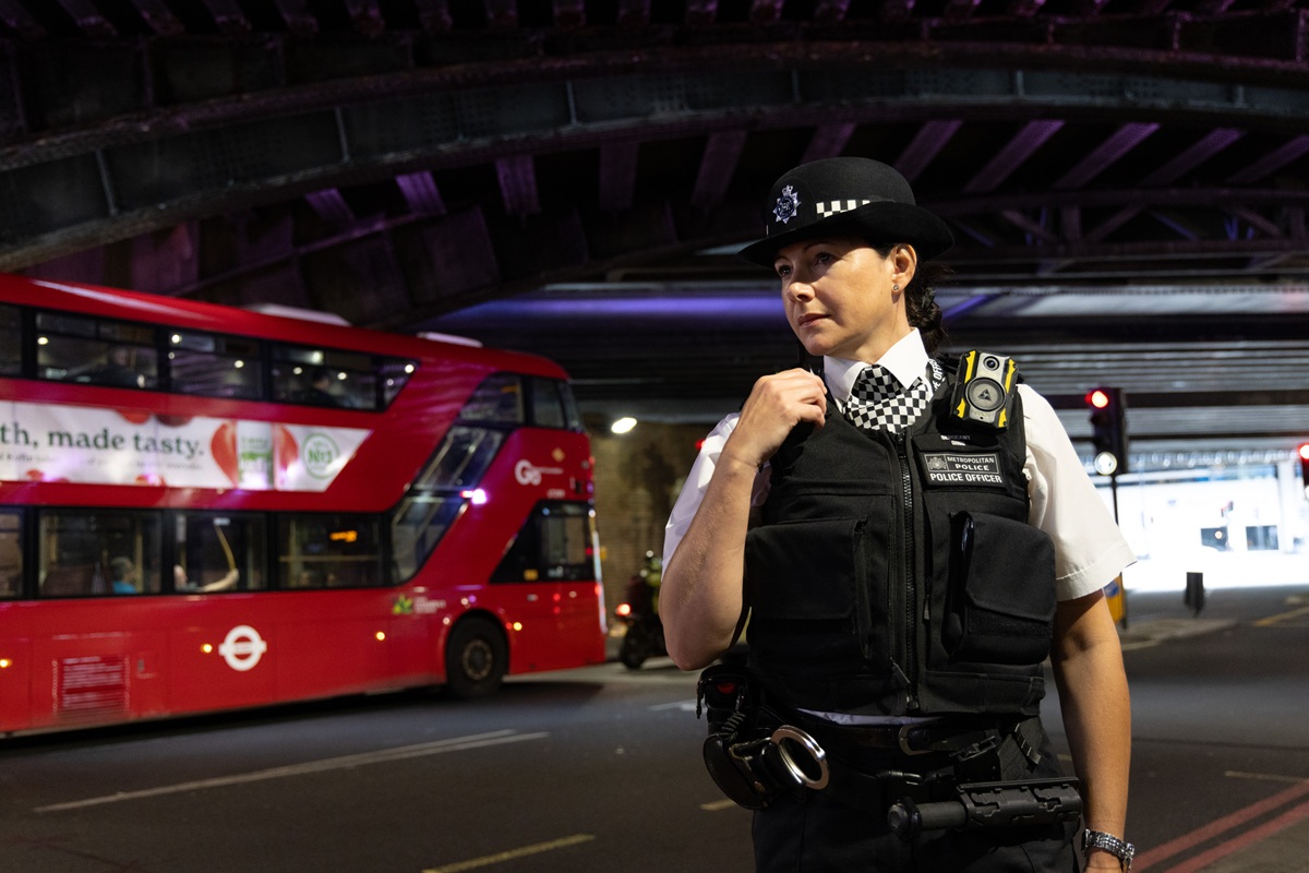 MET police office on duty